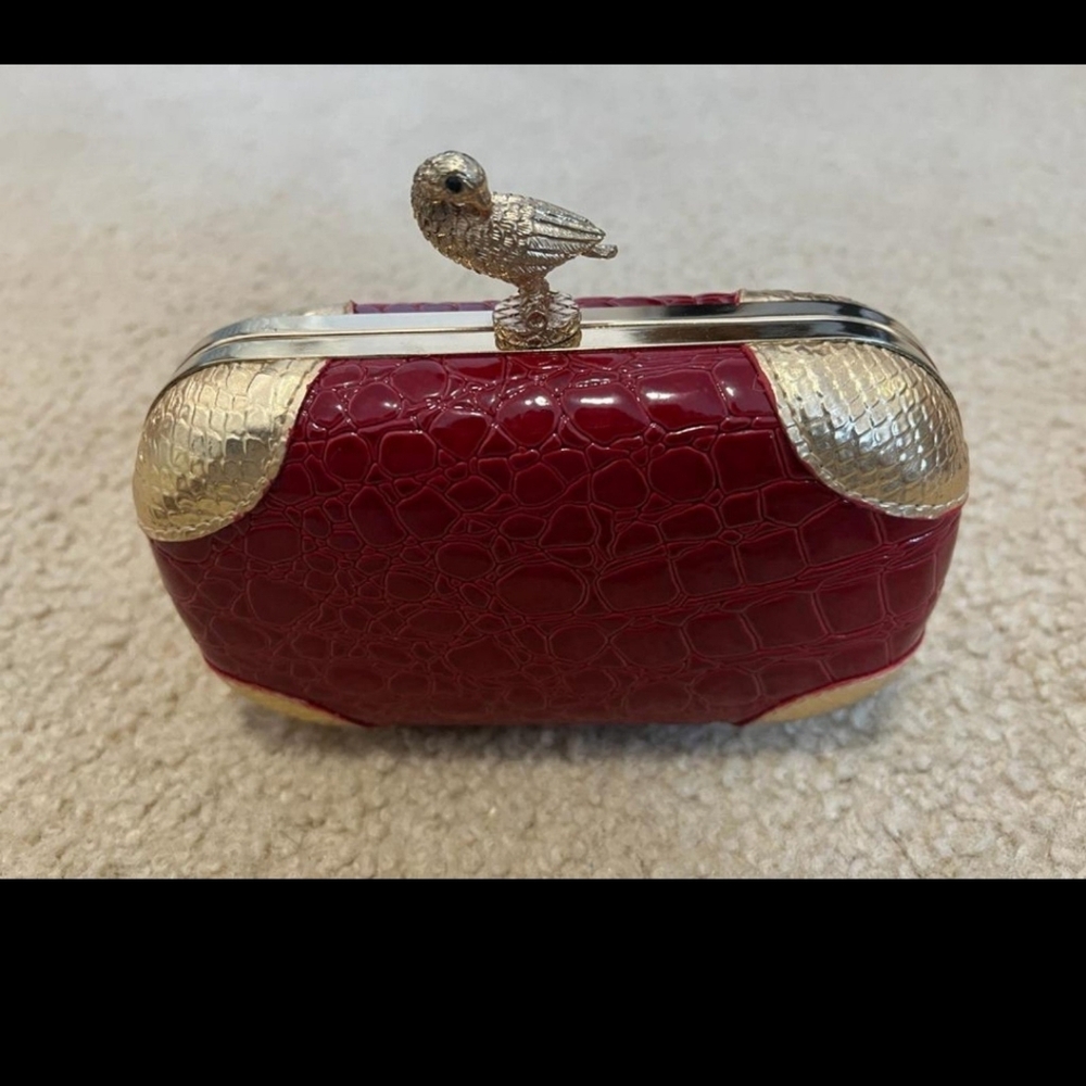 Red Crocodile Embossed Bird Kiss Lock Clutch with Gold Chain and Accents - Picture 7 of 8